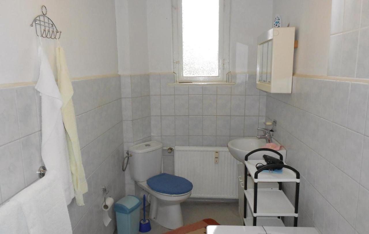 Lovely Apartment In Waren-Mueritz With Kitchen Waren  Exterior photo